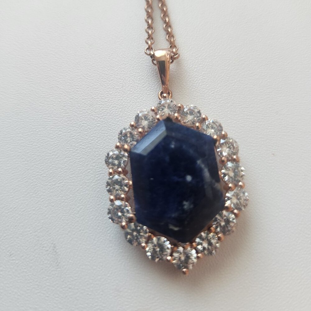 Hespera Rose Gold Necklace